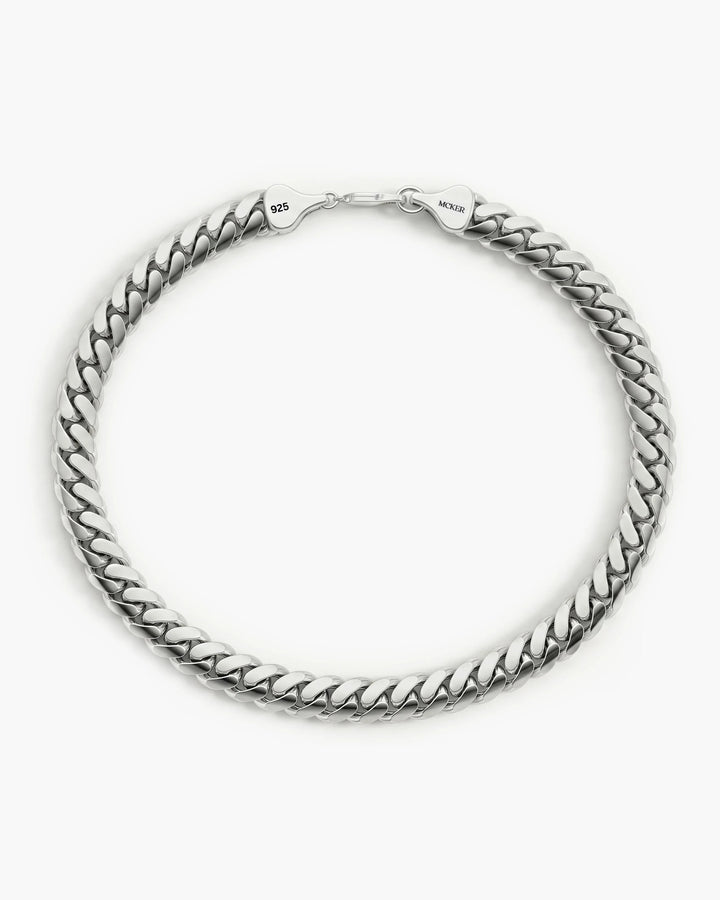 Men’s 5mm sterling silver Cuban link bracelet shown from the top with polished links.