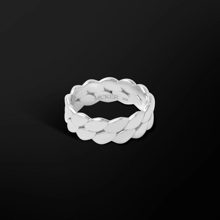 Top view of the Miami Cuban ring in sterling silver showing the full Cuban link form.